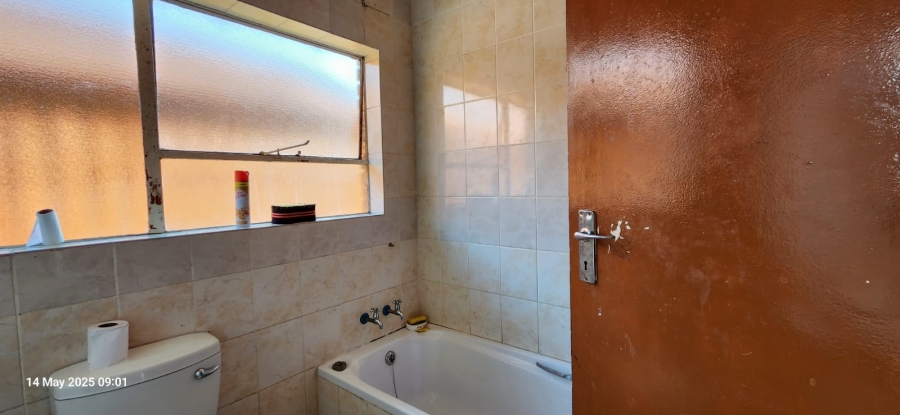 2 Bedroom Property for Sale in Meriting North West